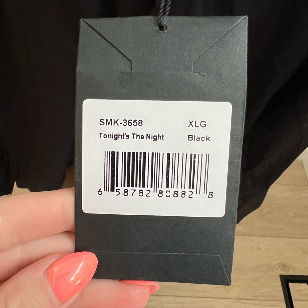 7 Diamonds Men's Black Dress Shirt - Picture 3 of 3